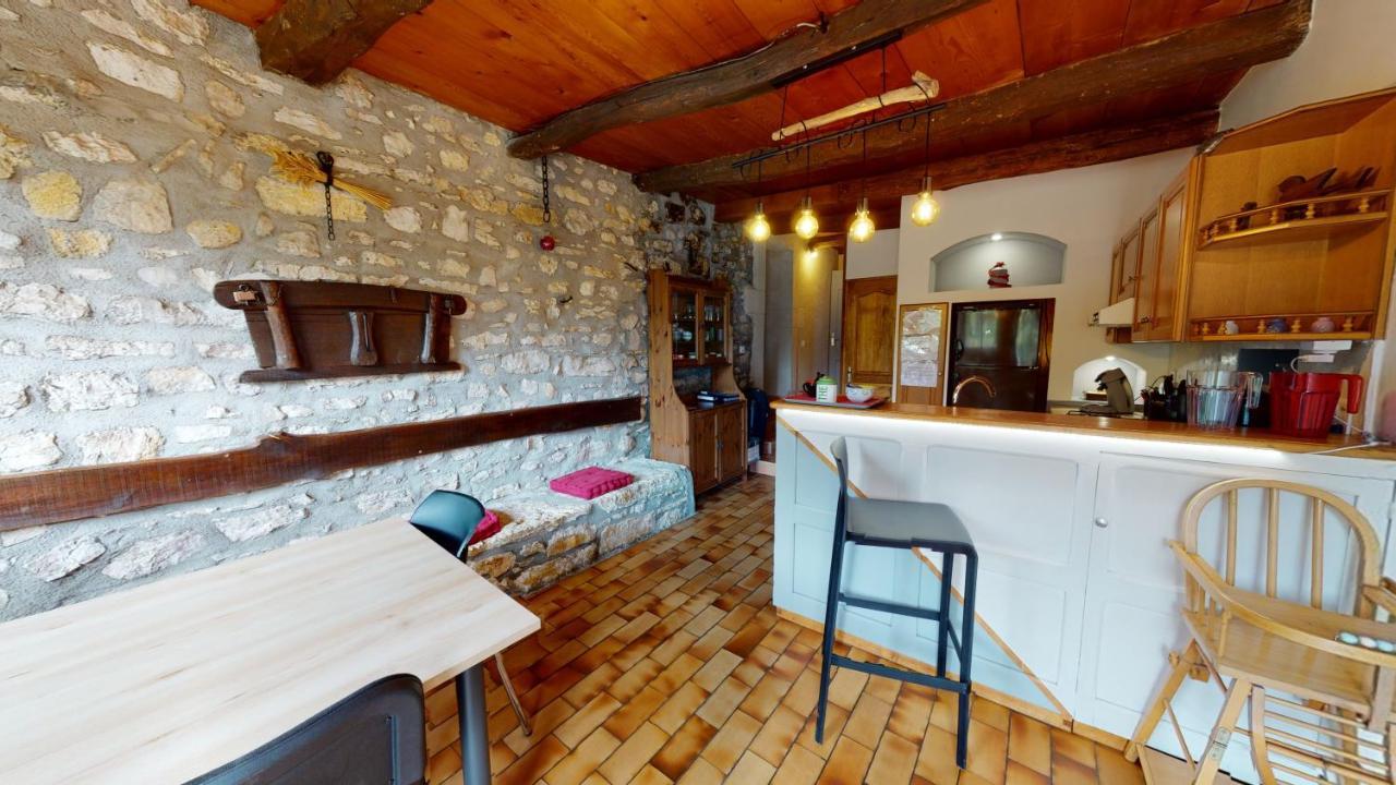 Вилла L'Horizon La Burbanche Экстерьер фото