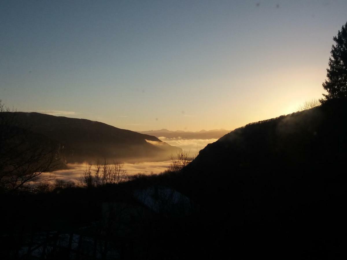 Вилла L'Horizon La Burbanche Экстерьер фото